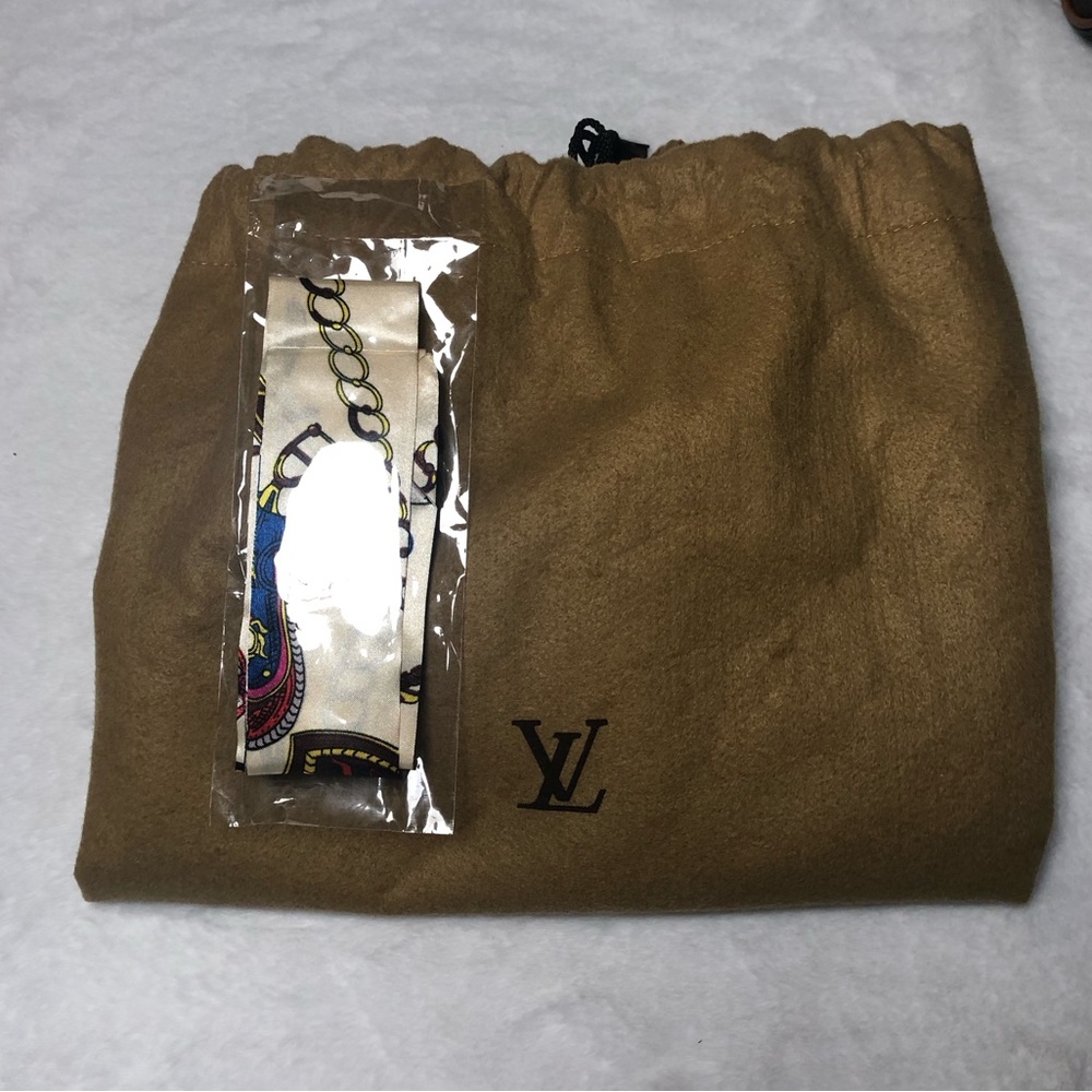 Louis Vuitton Authentic Monogram Ellipse MM,GUC,w/Dust Bag/COA;Date Code(MI0938 - Picture 8 of 16